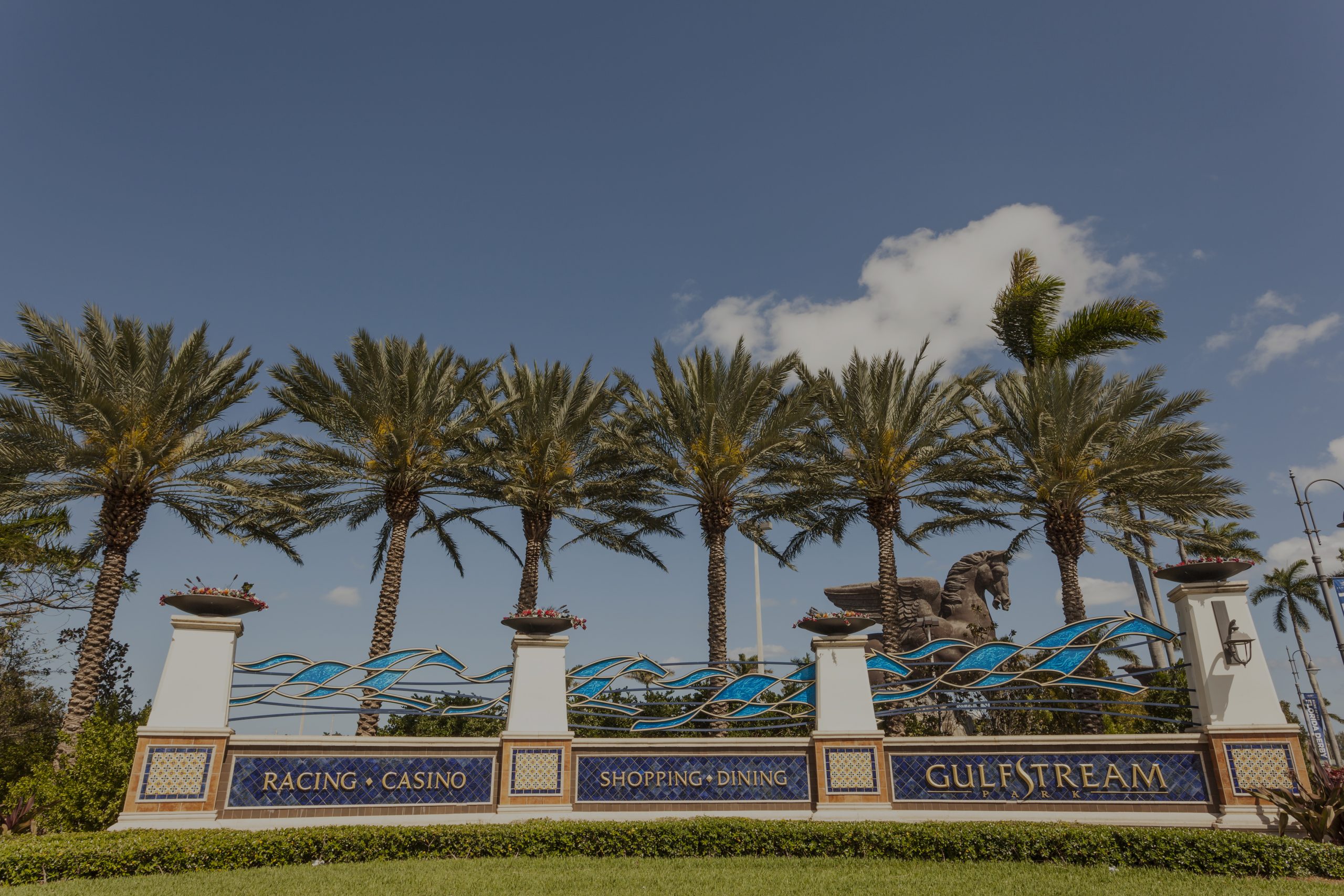 Horse Racing Racetracks - Gulfstream Park-BUSR