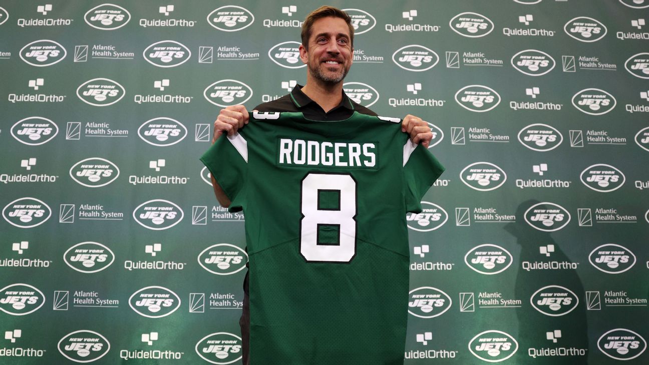 NFL Player Aaron Rodgers