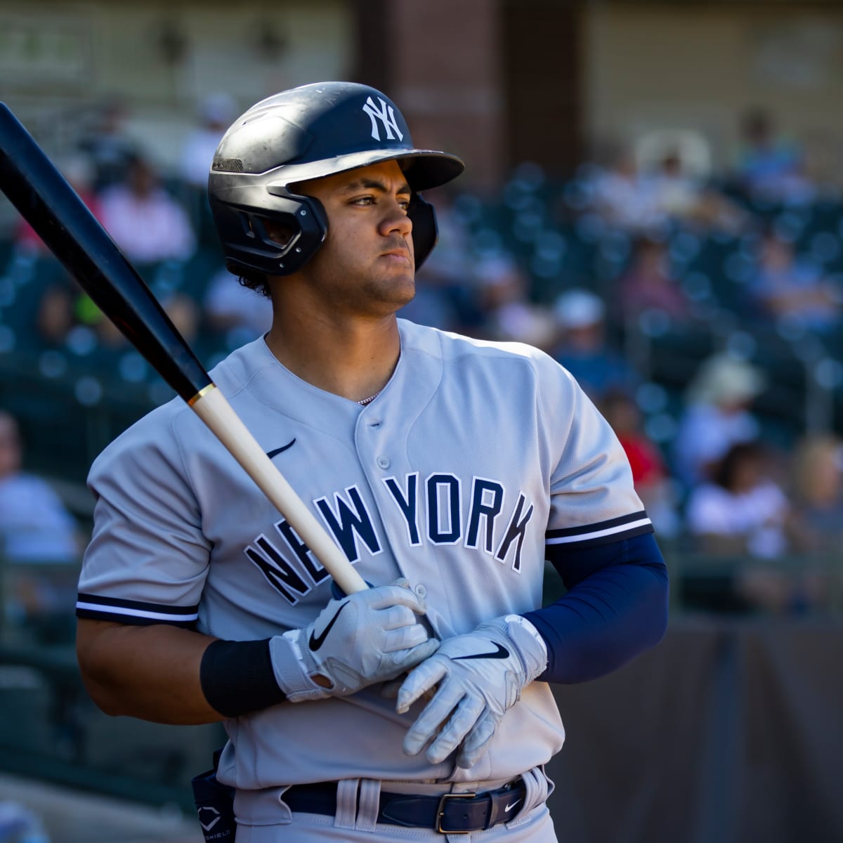 MLB Yankees Top prospect called up to the Majors